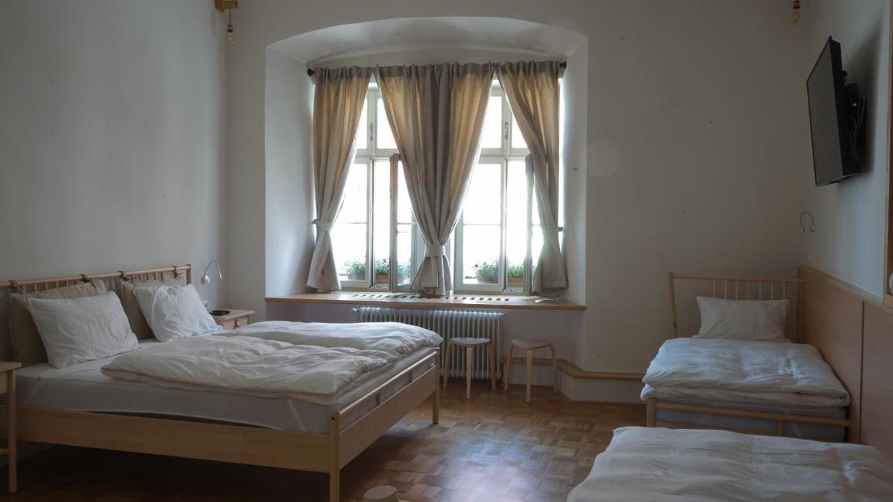 Sobe Prostija Apartment Ptuj Bagian luar foto